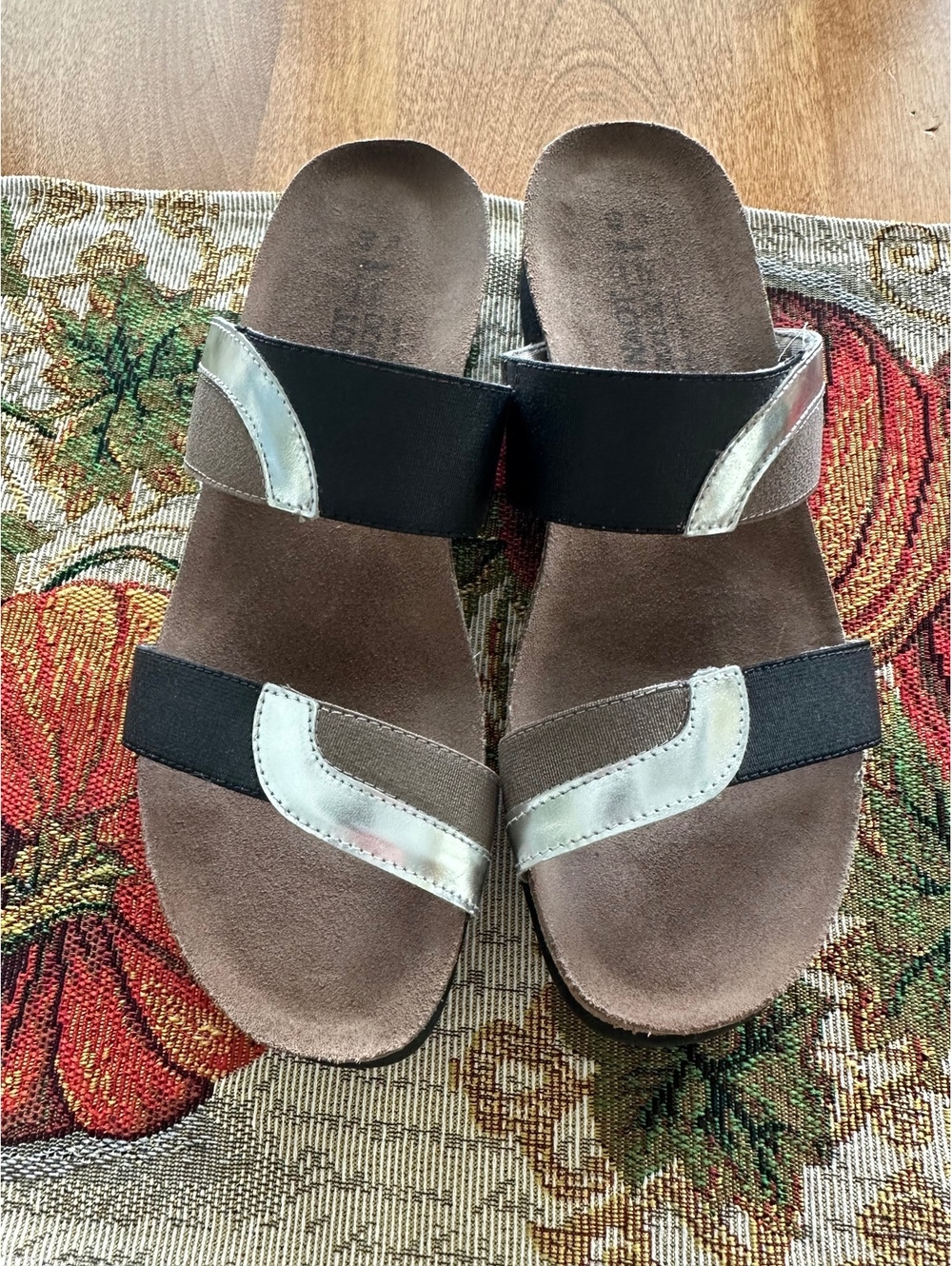 Naot Women's Size 40 Black and Silver Slide Sandals with Cork Footbed
